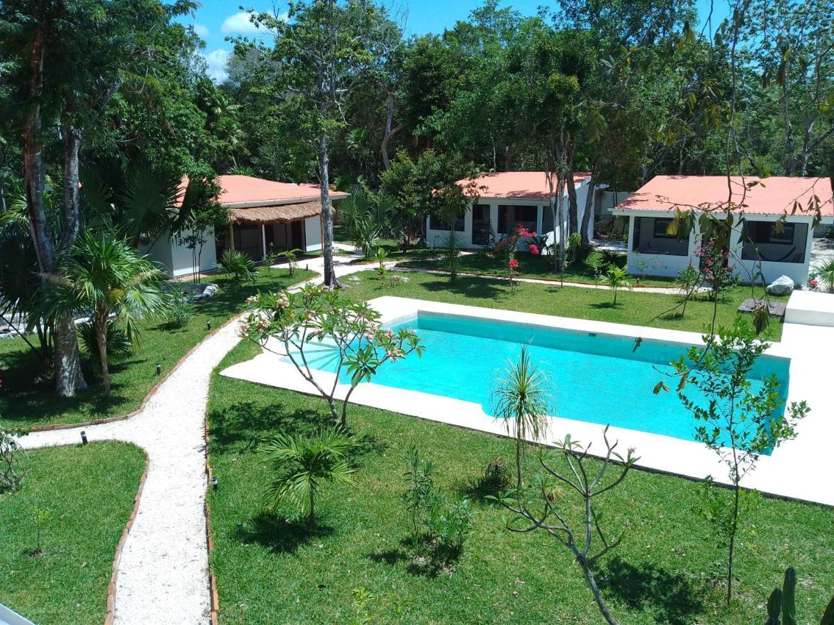Kerubin Dorado Aparthotel Akumal Exterior photo